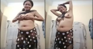 Assamese Bhabhi Shows Her Boobs and Pussy (Updates)
